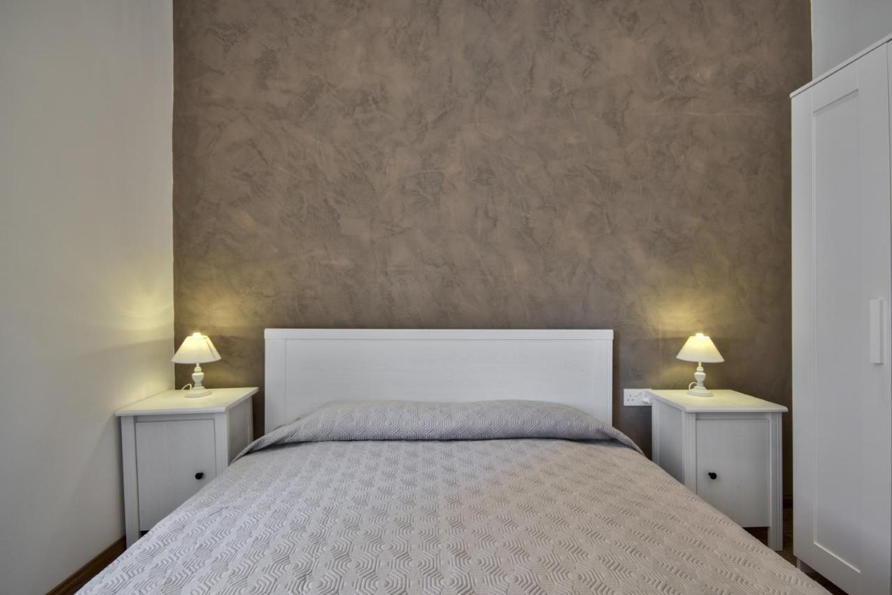 Borgo Apartments 1 & 2 Bedroom Self-Catering Units In Central Valletta Exteriör bild