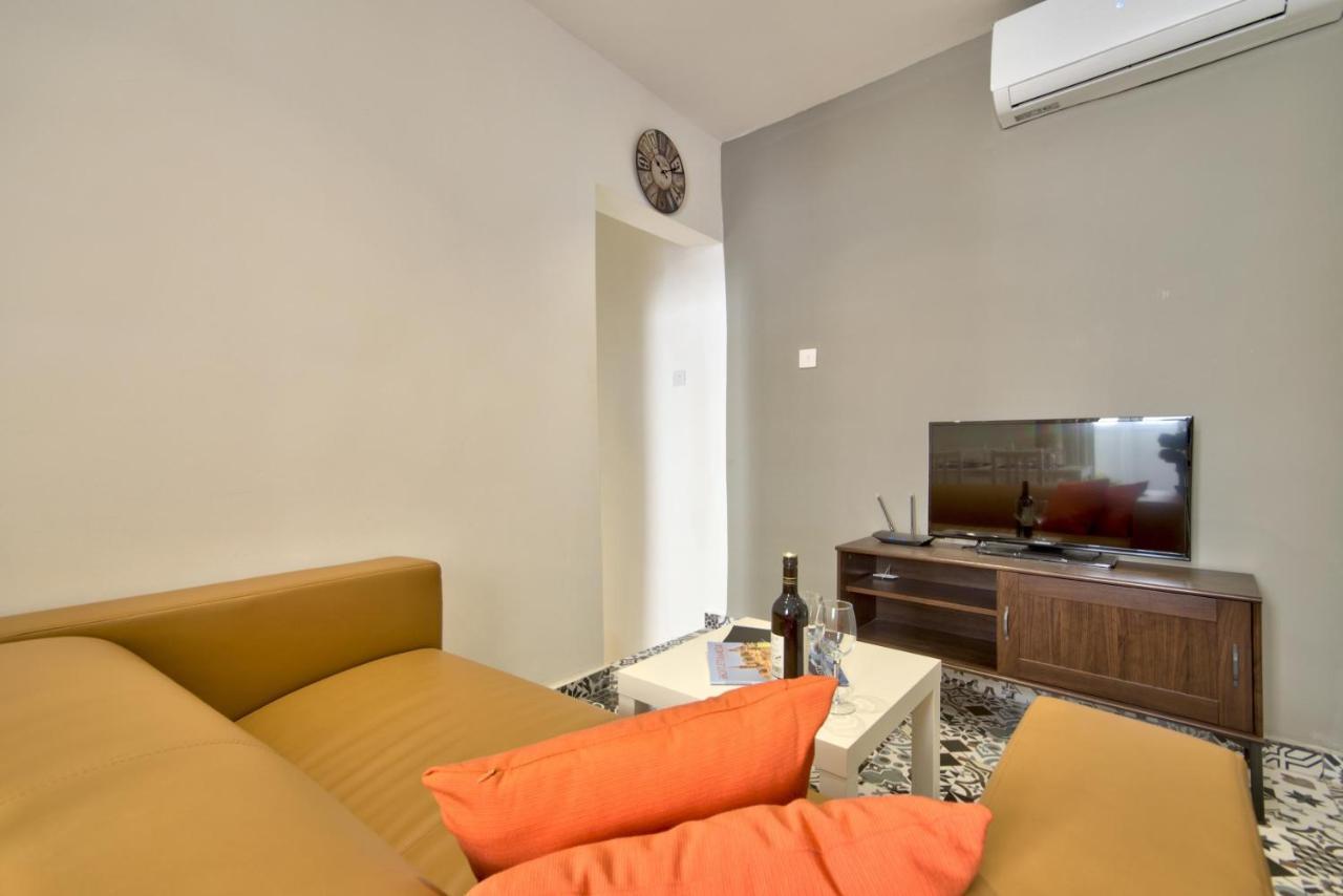 Borgo Apartments 1 & 2 Bedroom Self-Catering Units In Central Valletta Exteriör bild